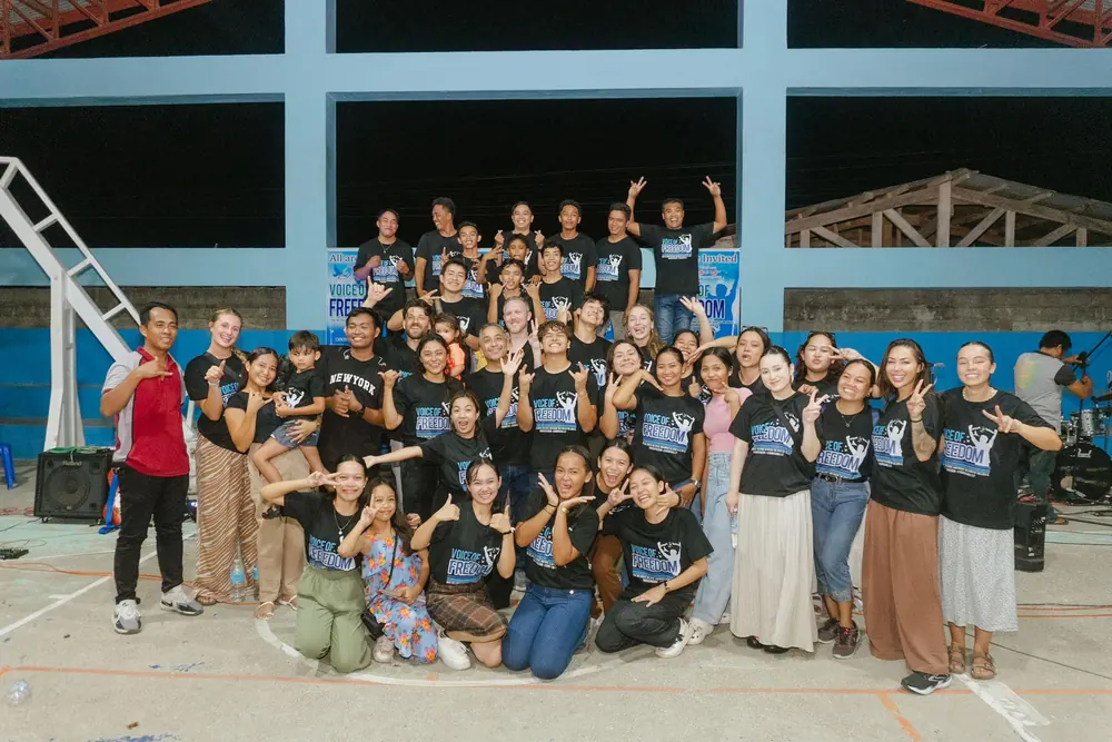 Young Freedom youth group photo