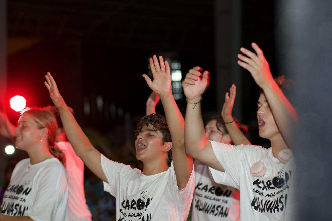 Youth worship under red lights